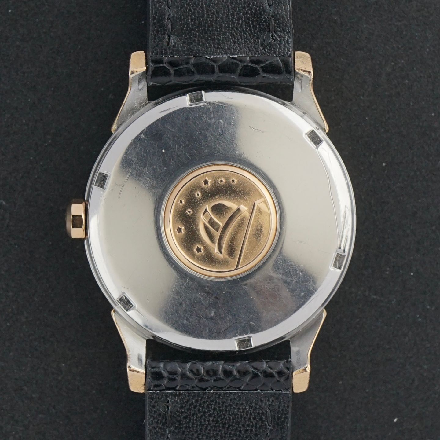 Omega Constellation 168.005 - (3/8)