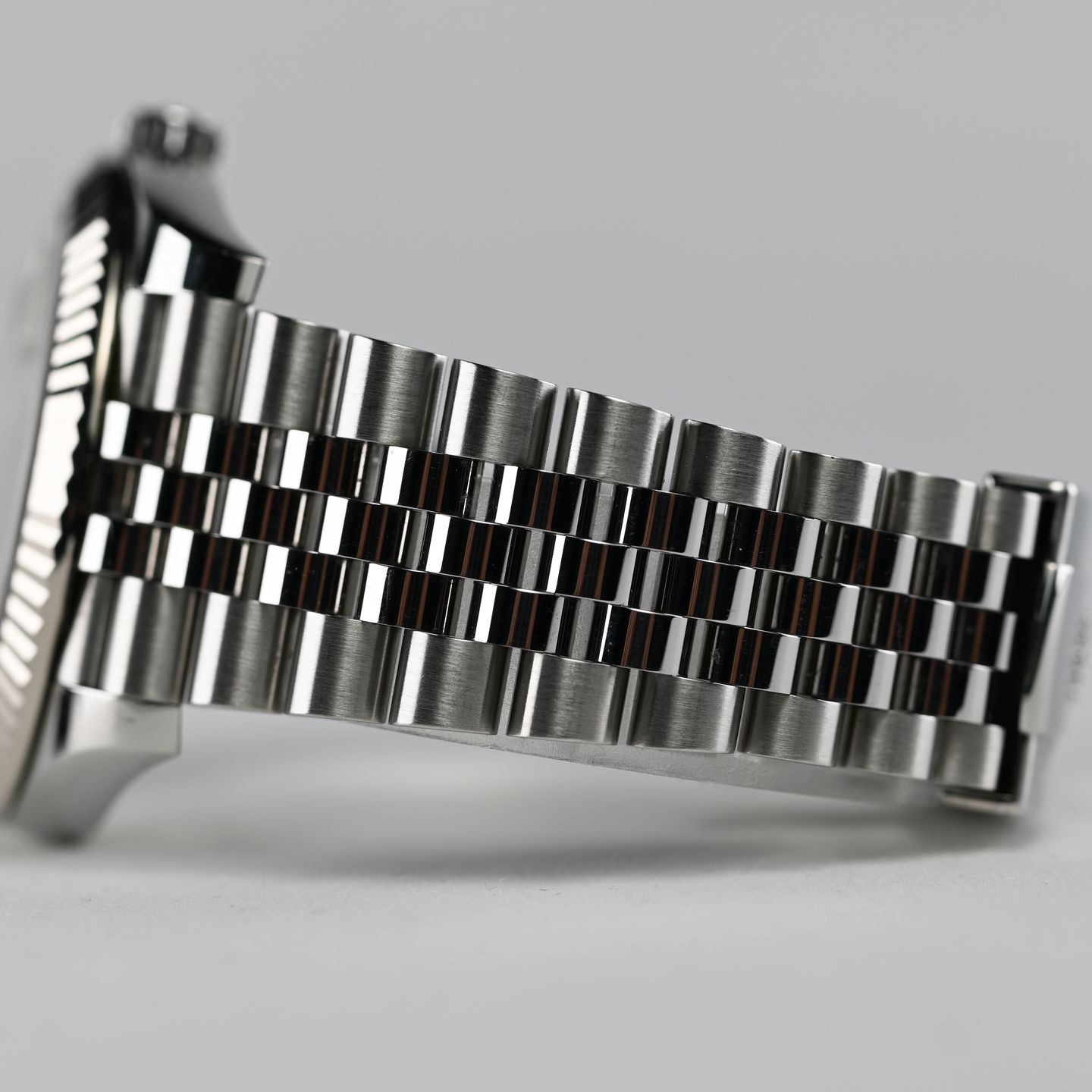 Rolex Datejust 41 126334 (2024) - Silver dial 41 mm Steel case (4/6)