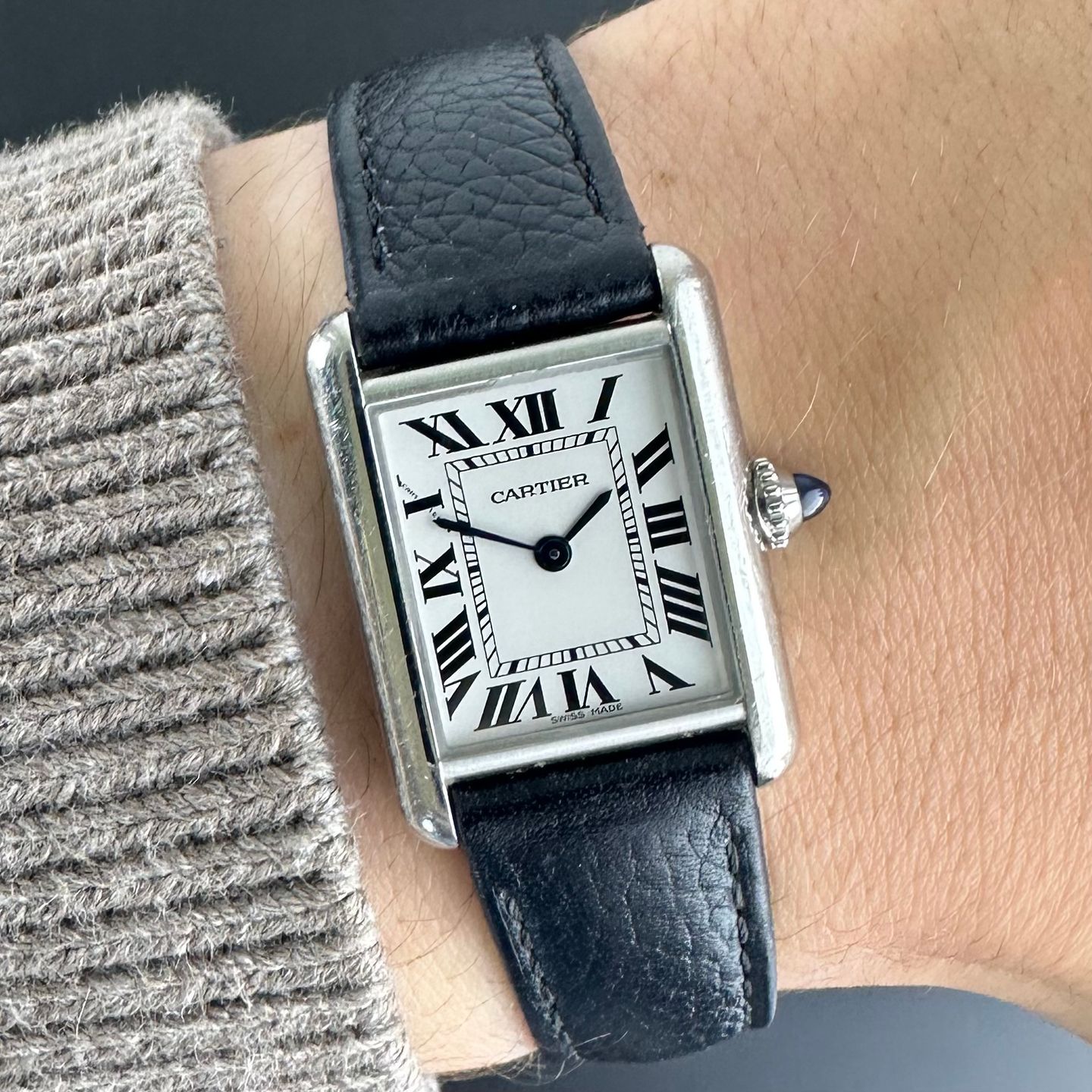 Cartier Tank WSTA0042 (2020) - White dial 29 mm Silver case (2/8)