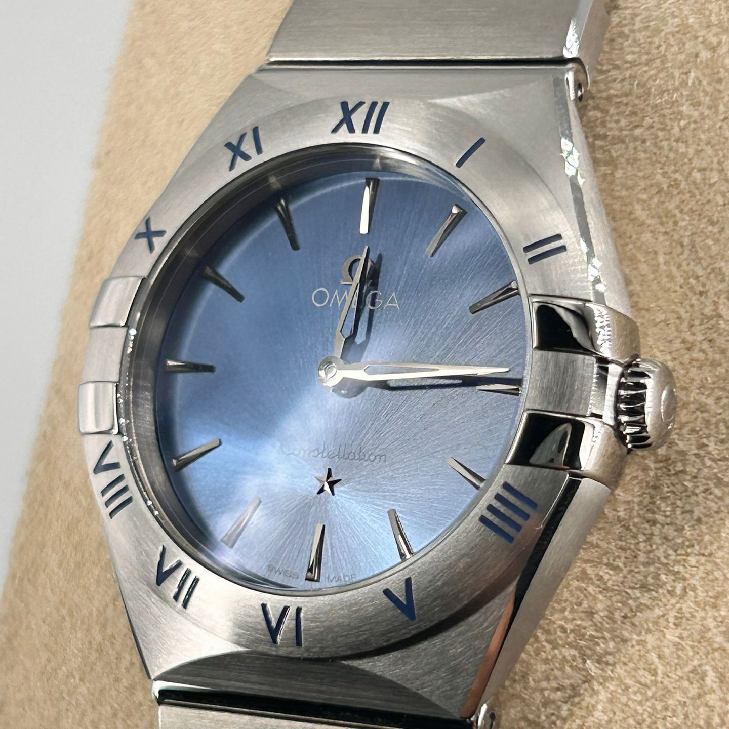 Omega Constellation Quartz 131.10.28.60.03.001 - (2/8)