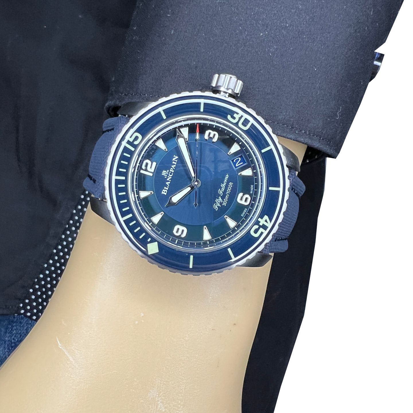 Blancpain Fifty Fathoms 5015-12B40-O52A (2024) - Blauw wijzerplaat 45mm Titanium (5/8)