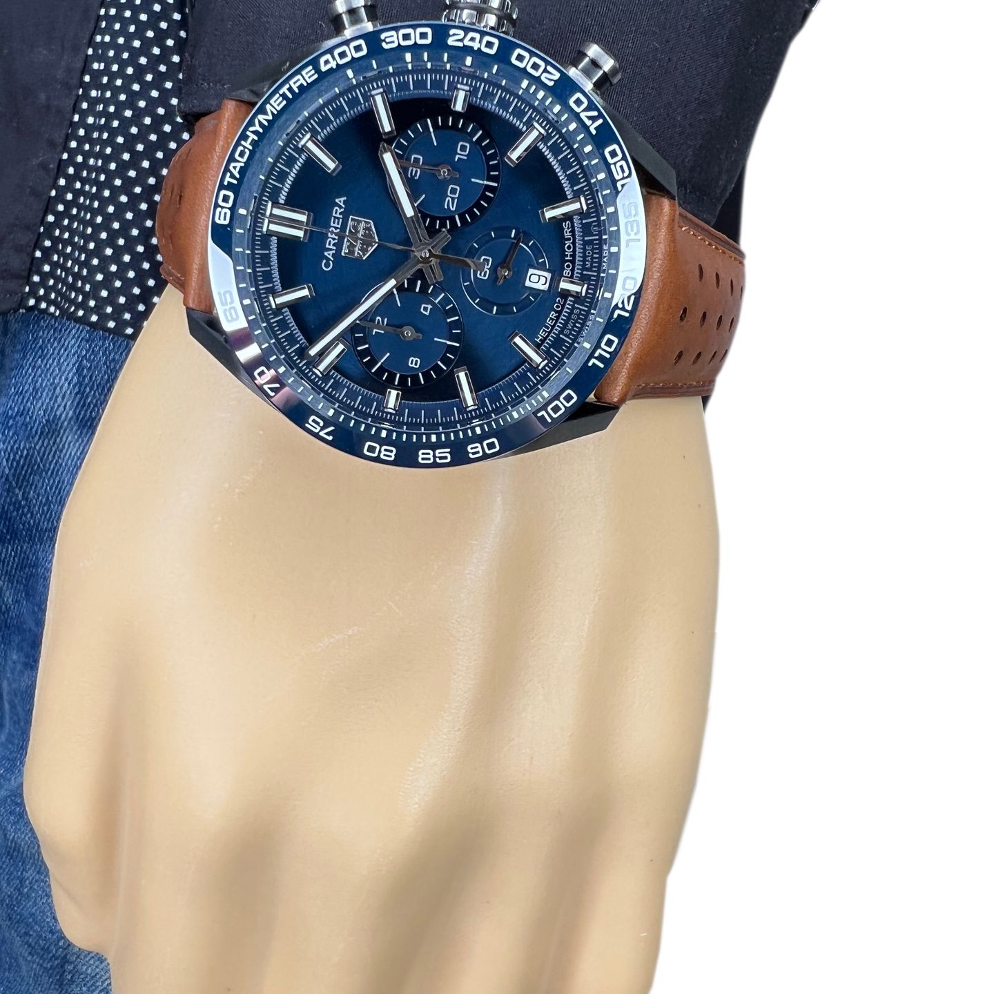 TAG Heuer Carrera CBN2A1A.FC6537 (2024) - Blauw wijzerplaat 44mm Staal (2/8)