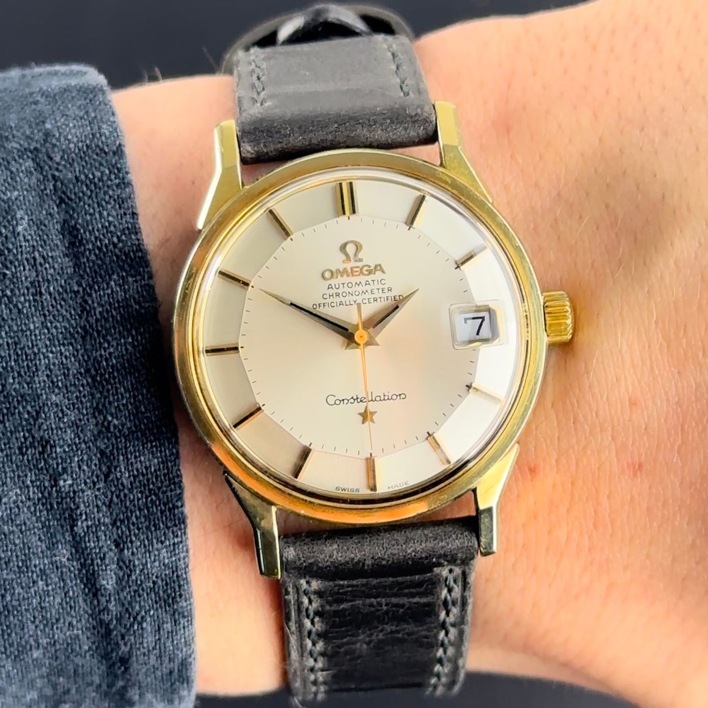 Omega Constellation 168.005 (1970) - White dial 34 mm Gold/Steel case (2/8)