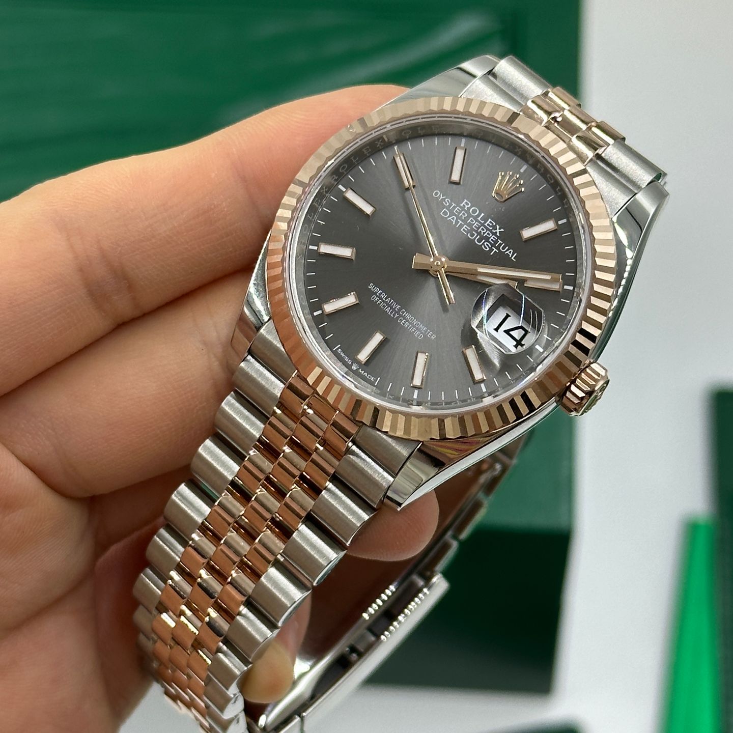 Rolex Datejust 36 126231 (2024) - Grey dial 36 mm Steel case (7/8)