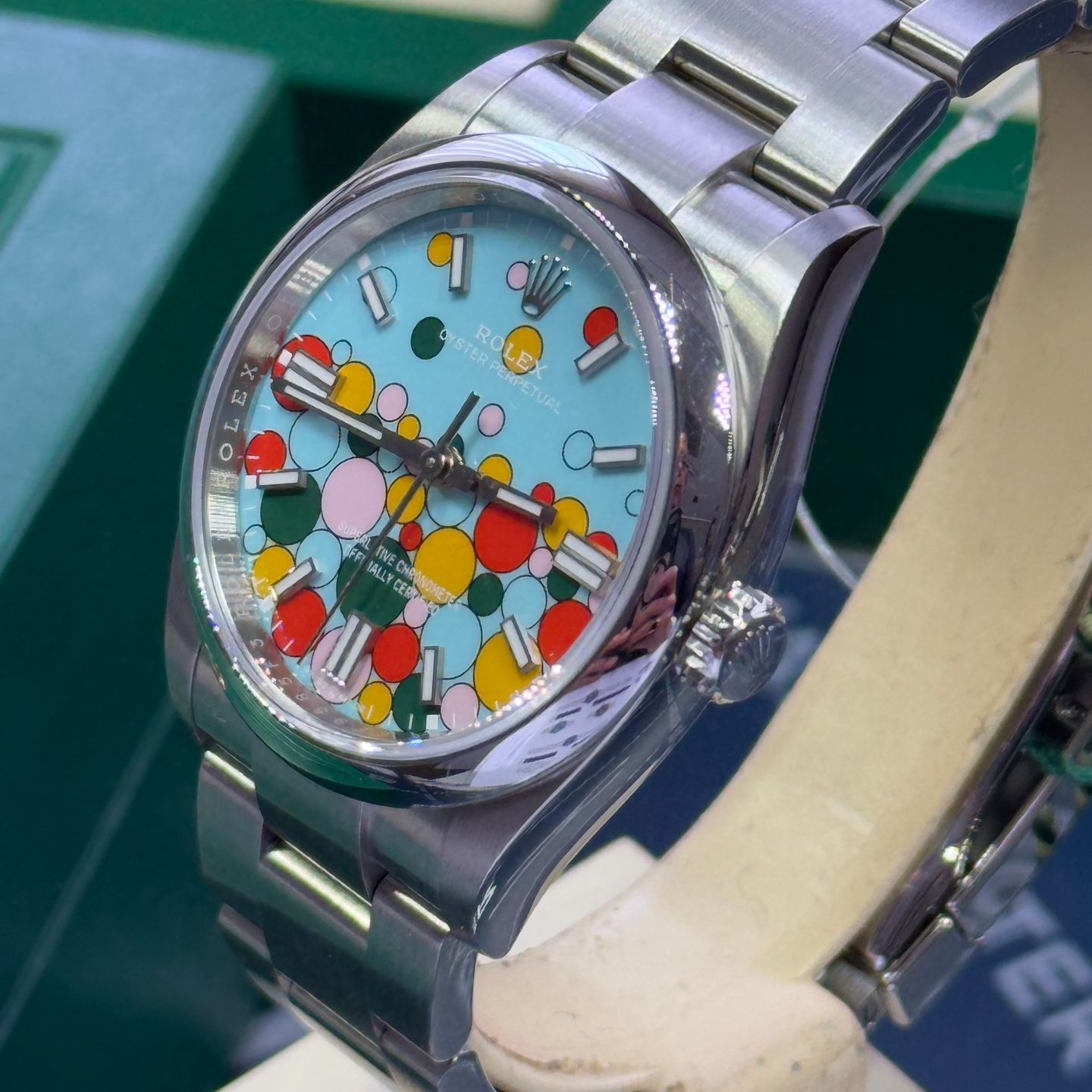 Rolex Oyster Perpetual 36 126000 - (3/4)