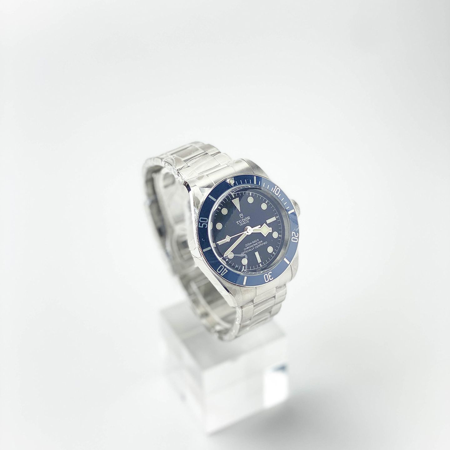 Tudor Black Bay 79230B (2022) - Blue dial 41 mm Ceramic case (3/5)