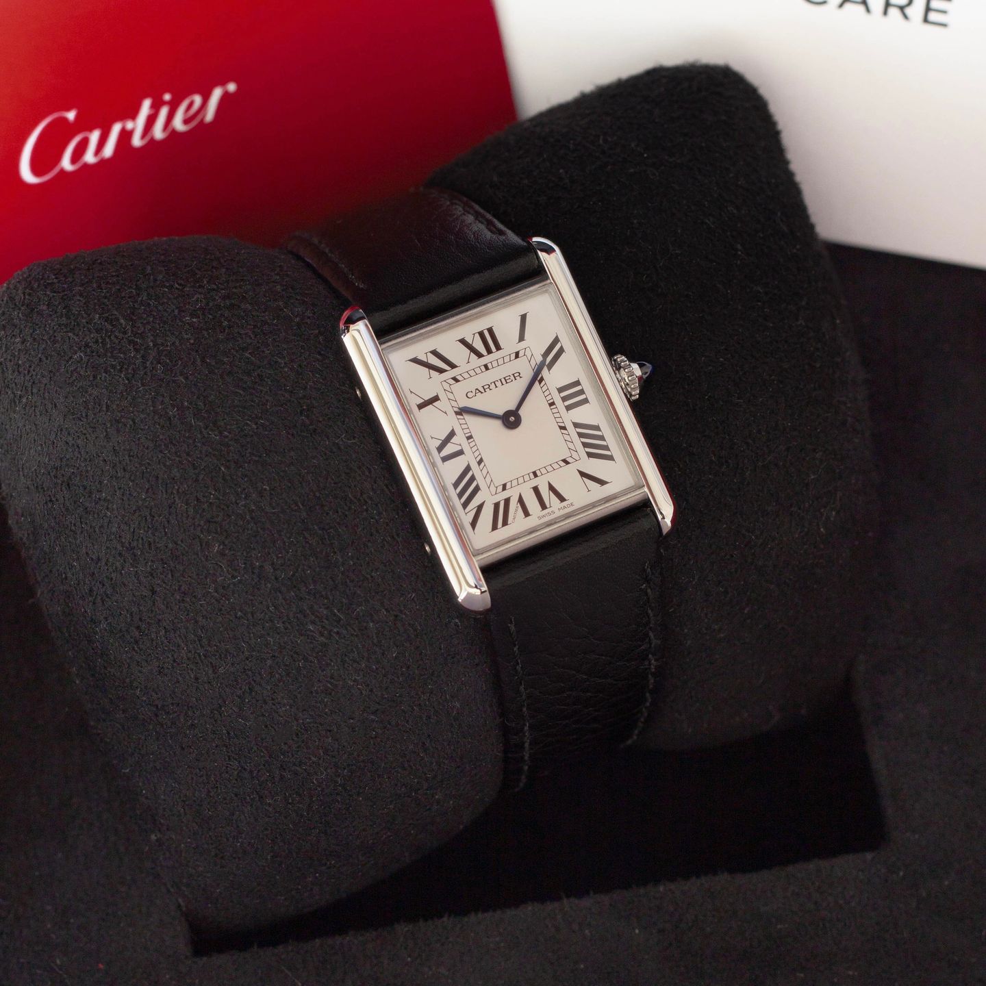 Cartier Tank WSTA0041 (2021) - Wit wijzerplaat 34mm Staal (1/8)