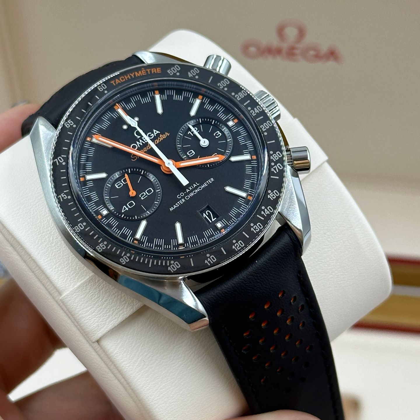 Omega Speedmaster Racing 329.32.44.51.01.001 (2024) - Zwart wijzerplaat 44mm Staal (4/8)