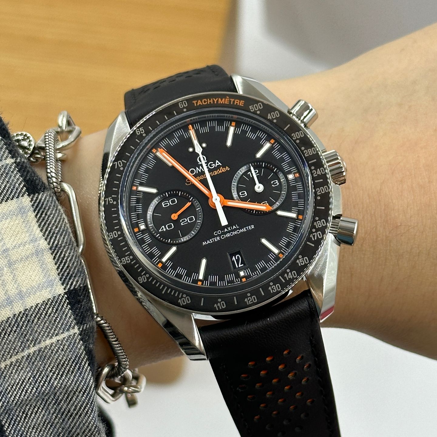 Omega Speedmaster Racing 329.32.44.51.01.001 (2024) - Zwart wijzerplaat 44mm Staal (8/8)