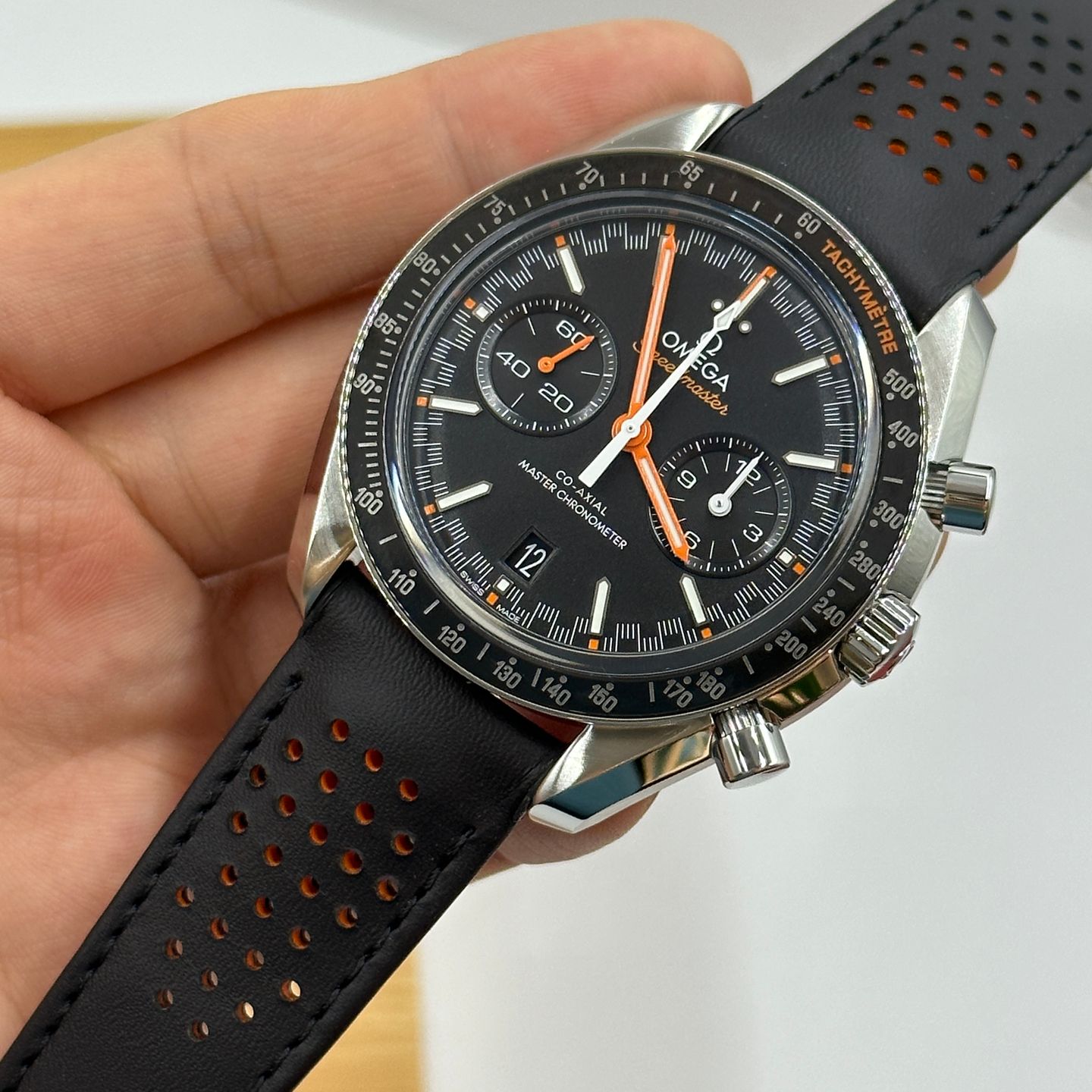 Omega Speedmaster Racing 329.32.44.51.01.001 (2024) - Zwart wijzerplaat 44mm Staal (6/8)