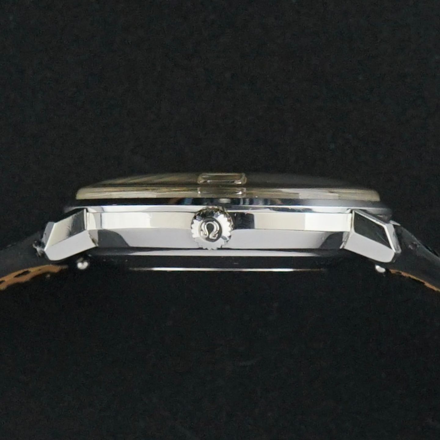 Omega De Ville 166.033 - (4/8)