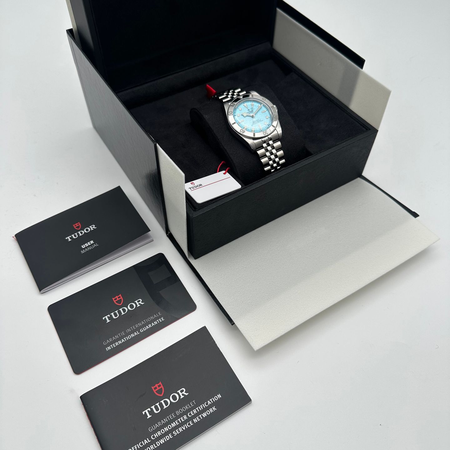 Tudor Black Bay 54 79000 (2025) - Blue dial 37 mm Steel case (1/6)