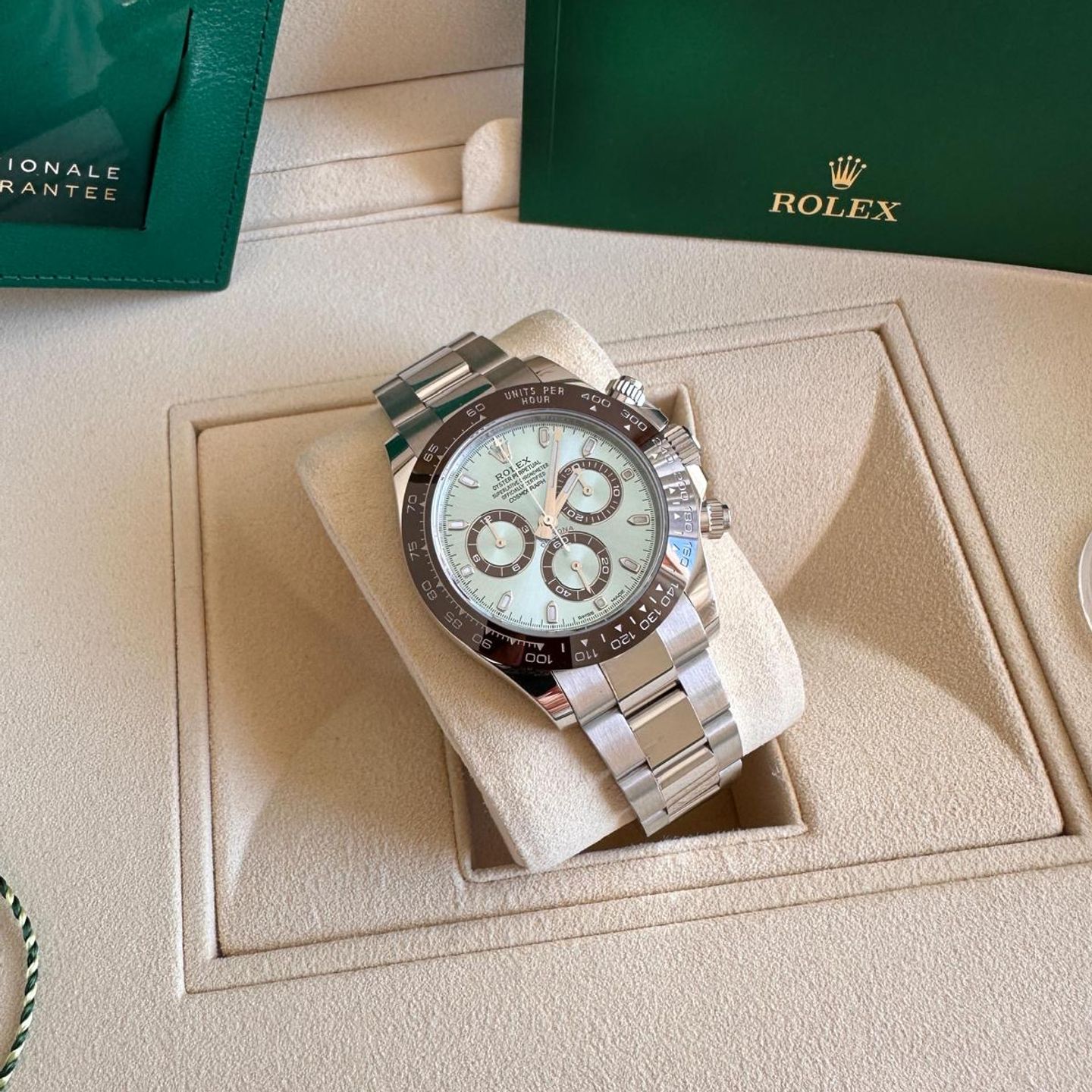 Rolex Daytona 116506 (2022) - Blue dial 40 mm Platinum case (2/5)