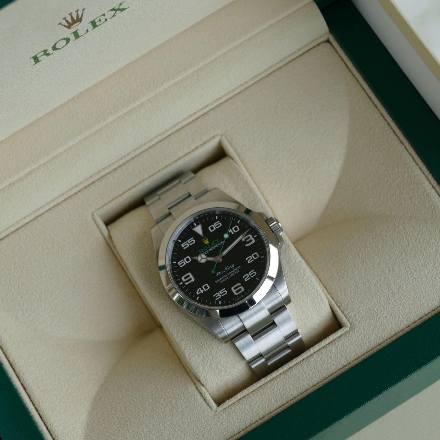 Rolex Air-King 126900 (2023) - Black dial 40 mm Steel case (6/6)