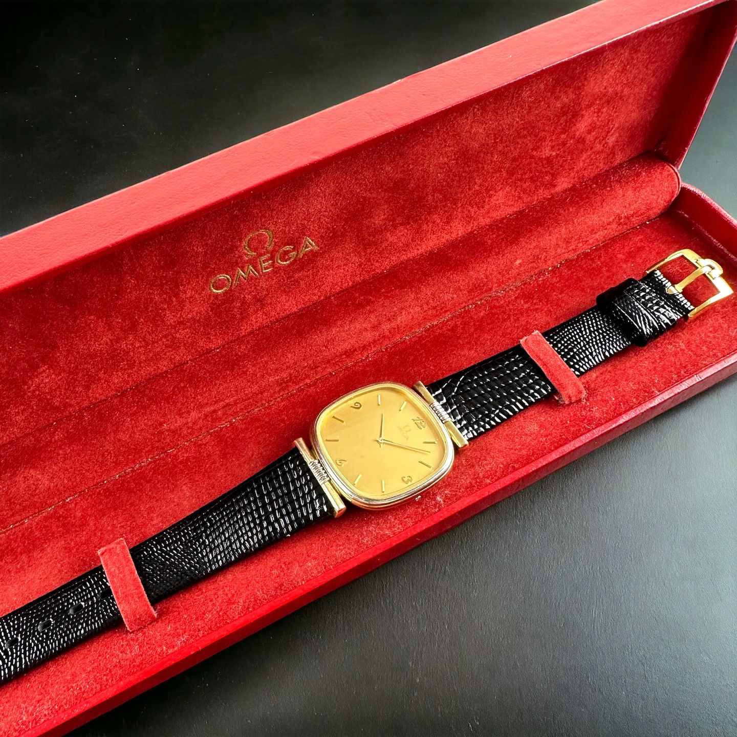 Omega De Ville 191.0171 (1982) - Champagne dial 34 mm Gold/Steel case (2/8)