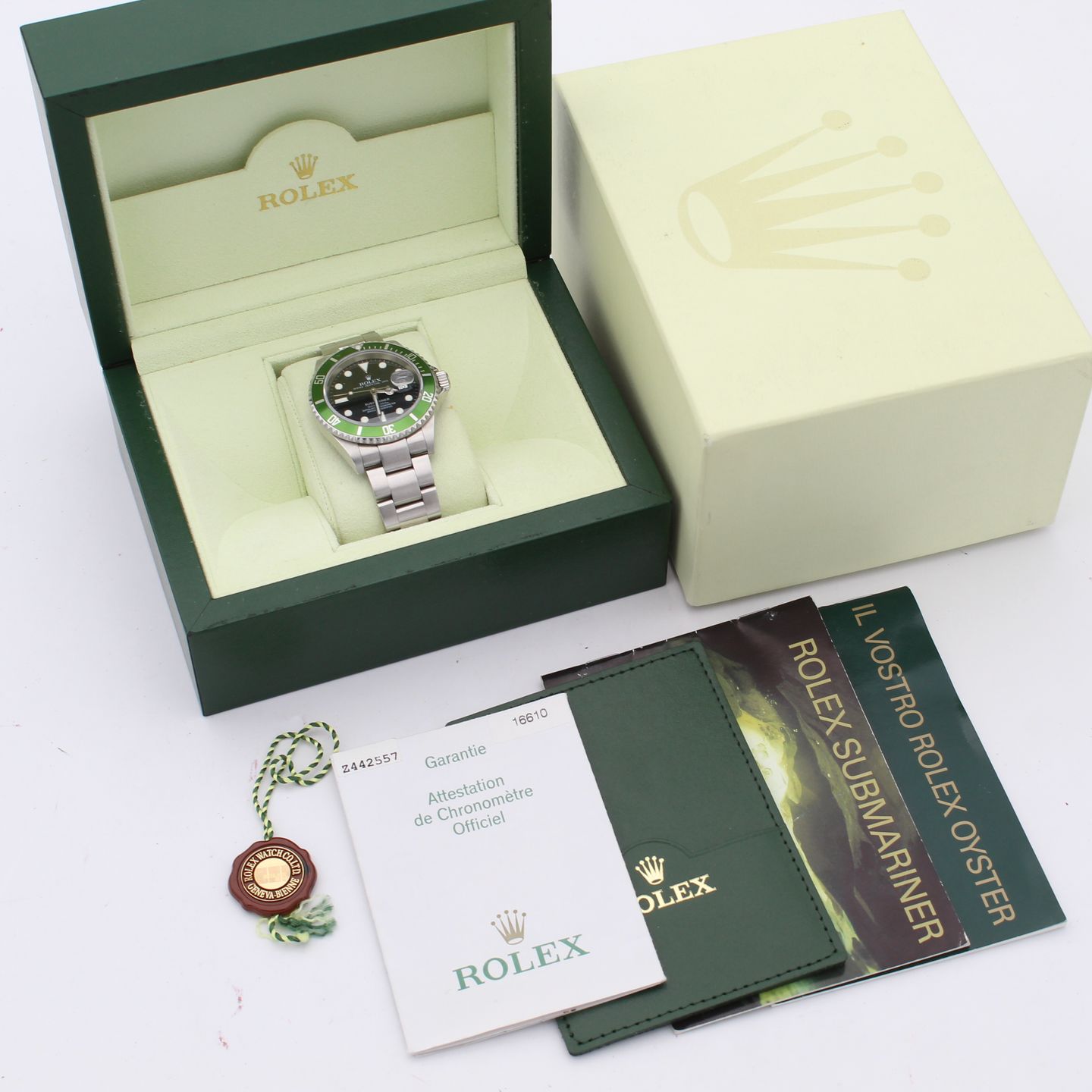 Rolex Submariner Date 16610LV - (2/8)