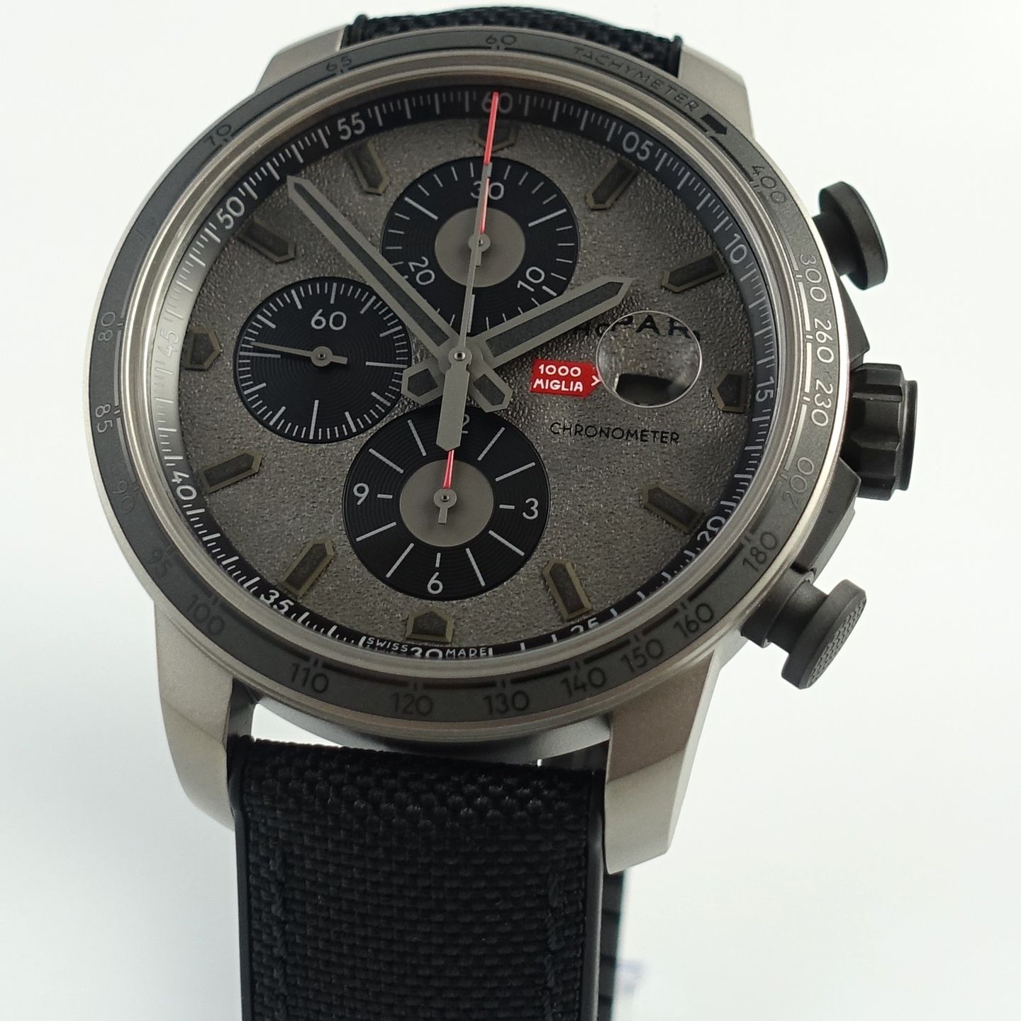 Chopard Mille Miglia 168571-3019 (2024) - Grijs wijzerplaat 44mm Titanium (2/8)