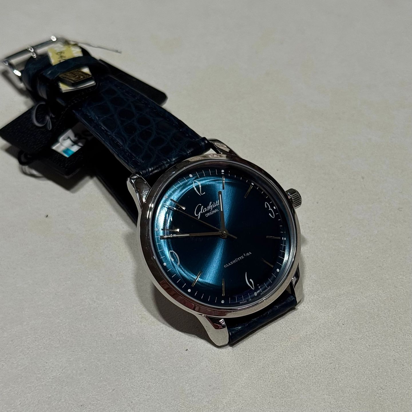 Glashütte Original Sixties 1-39-52-06-02-04 - (2/4)