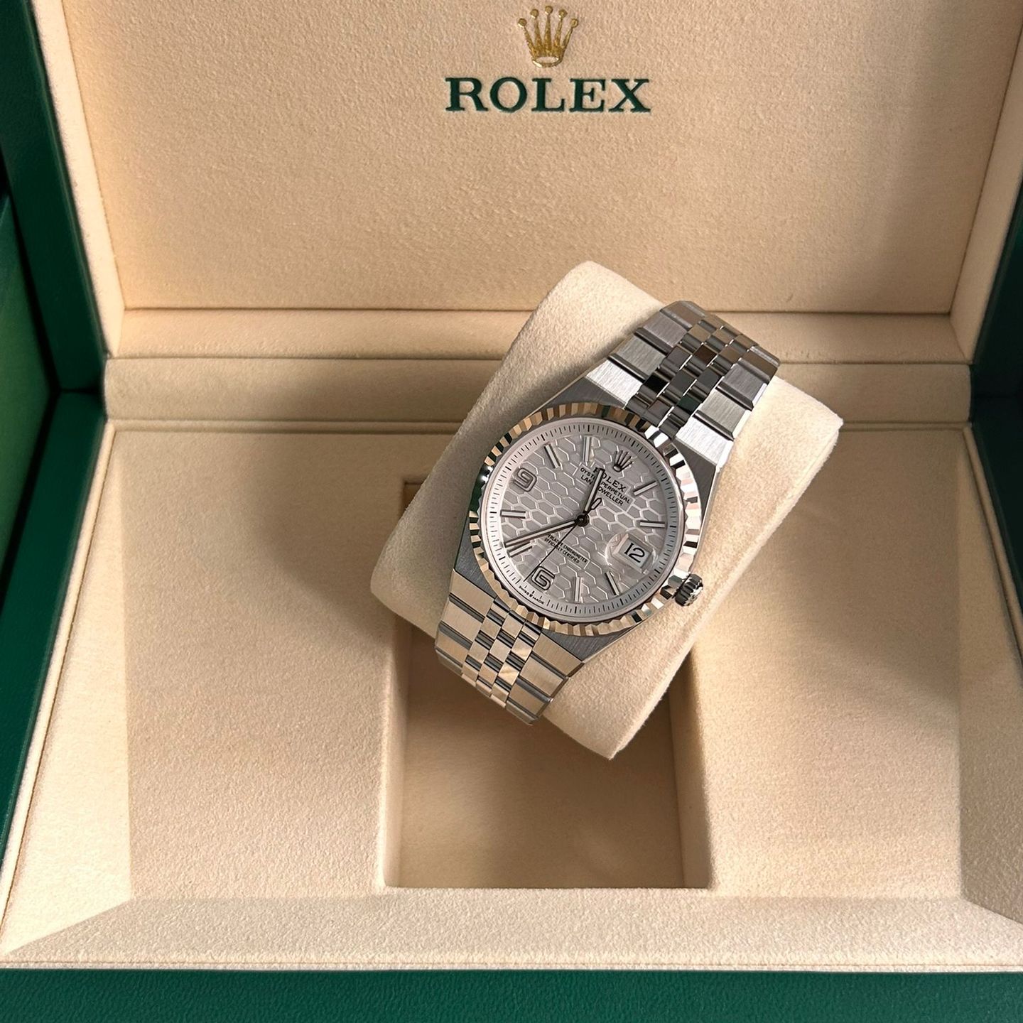 Rolex Land-Dweller 36 127234 (2025) - Wit wijzerplaat 36mm Staal (6/8)