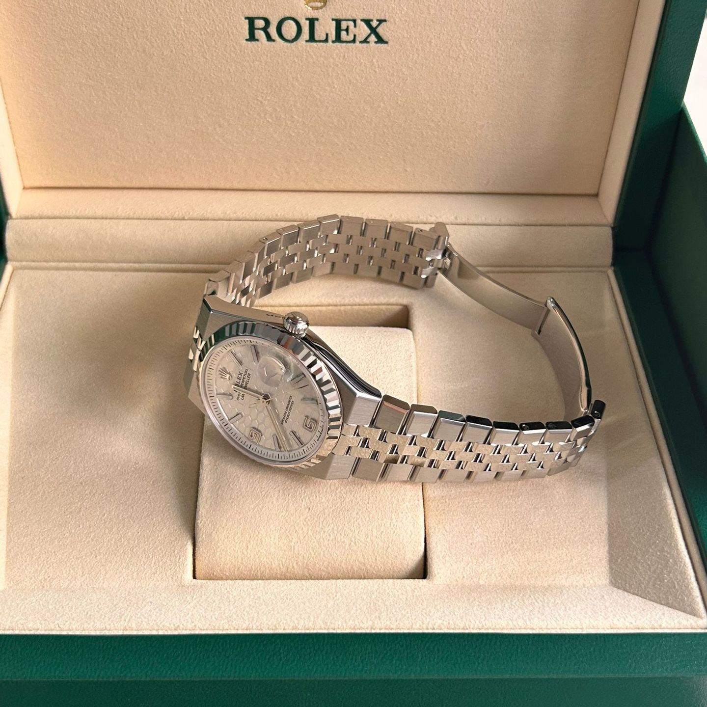 Rolex Land-Dweller 36 127234 (2025) - Wit wijzerplaat 36mm Staal (1/8)