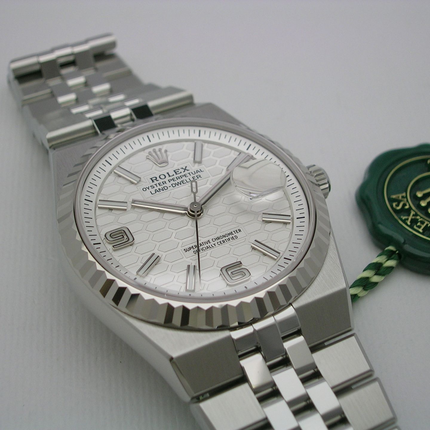 Rolex Land-Dweller 36 127234 (2026) - White dial 36 mm Steel case (3/7)