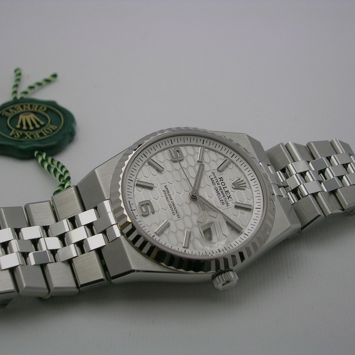 Rolex Land-Dweller 36 127234 (2026) - White dial 36 mm Steel case (2/7)