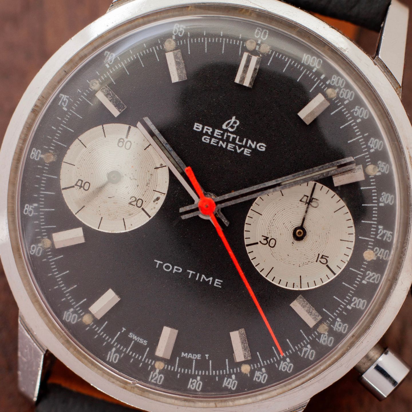 Breitling Top Time 2002-33 (1970) - Black dial 36 mm Steel case (2/8)