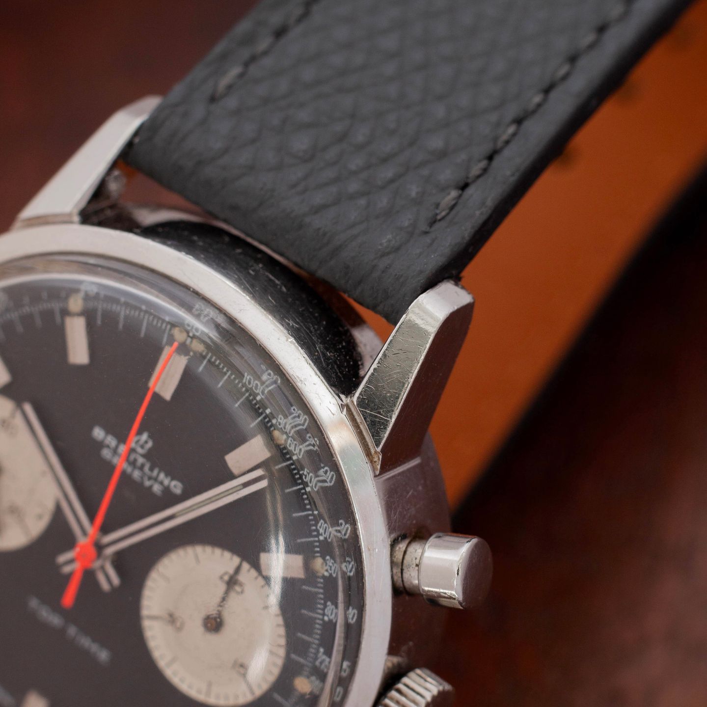 Breitling Top Time 2002-33 (1970) - Black dial 36 mm Steel case (8/8)