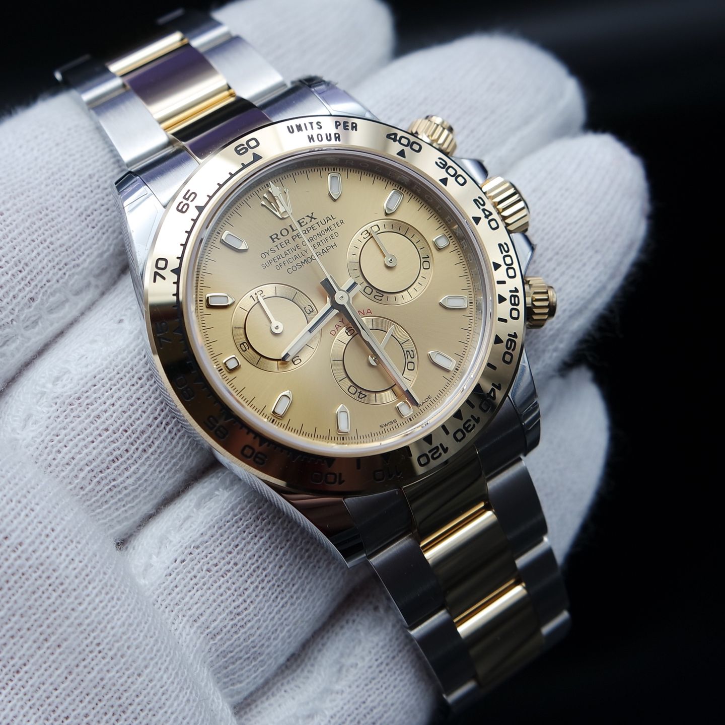 Rolex Daytona 116503 (2021) - Champagne dial 40 mm Gold/Steel case (2/6)