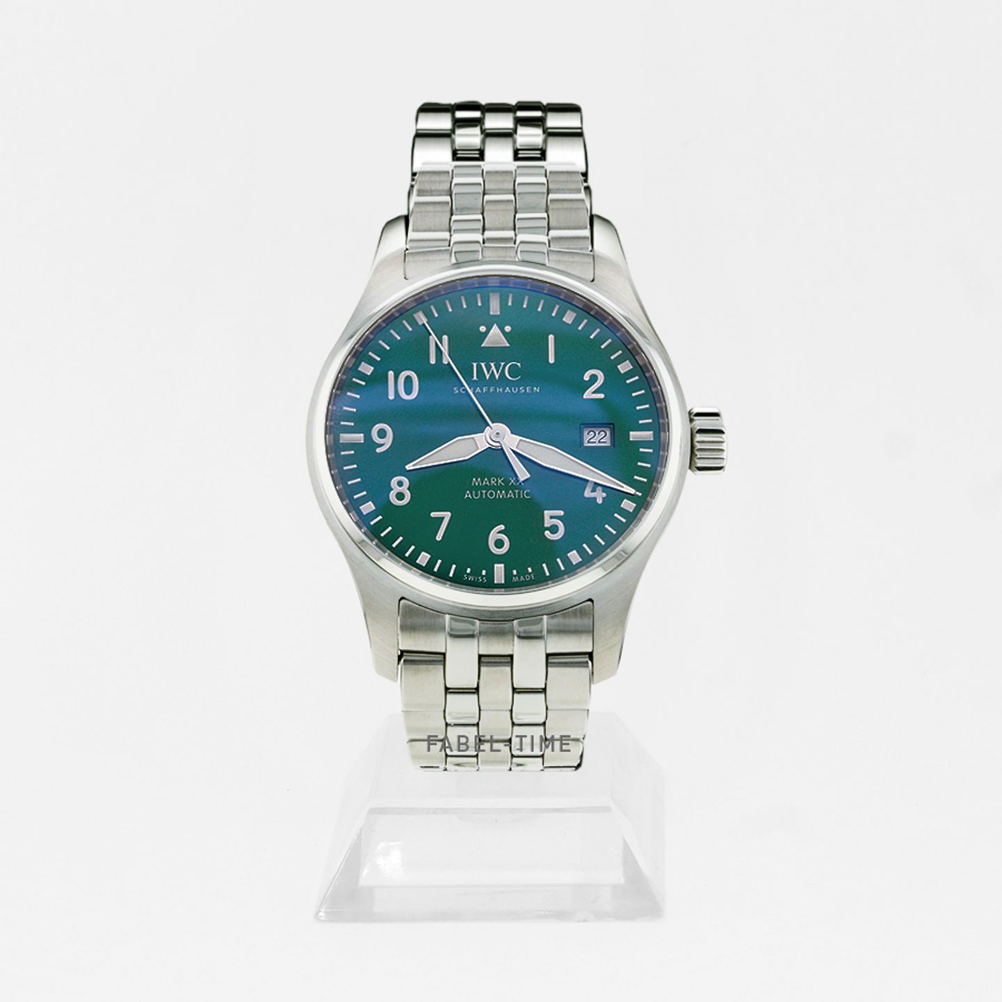 IWC Pilot Mark IW328206 (2024) - Groen wijzerplaat 40mm Staal (1/1)