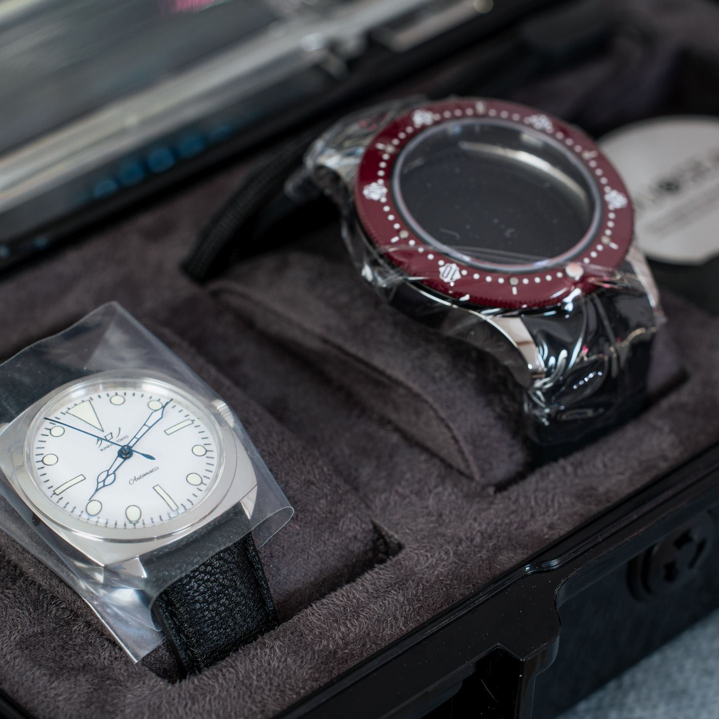 Kurono Tokyo Unknown Diver`s - (1/4)