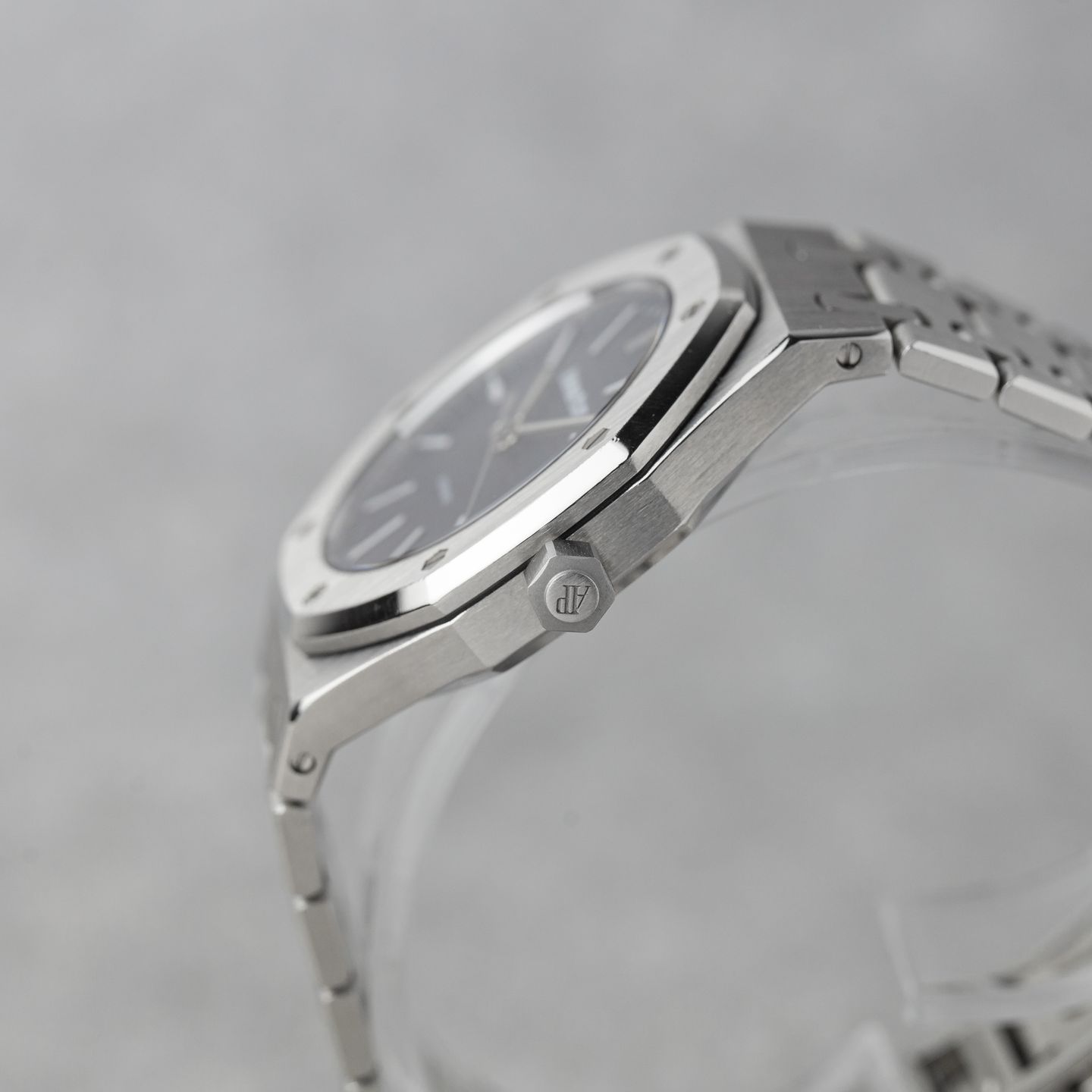 Audemars Piguet Royal Oak 14790ST (2003) - Blue dial 36 mm Steel case (3/8)