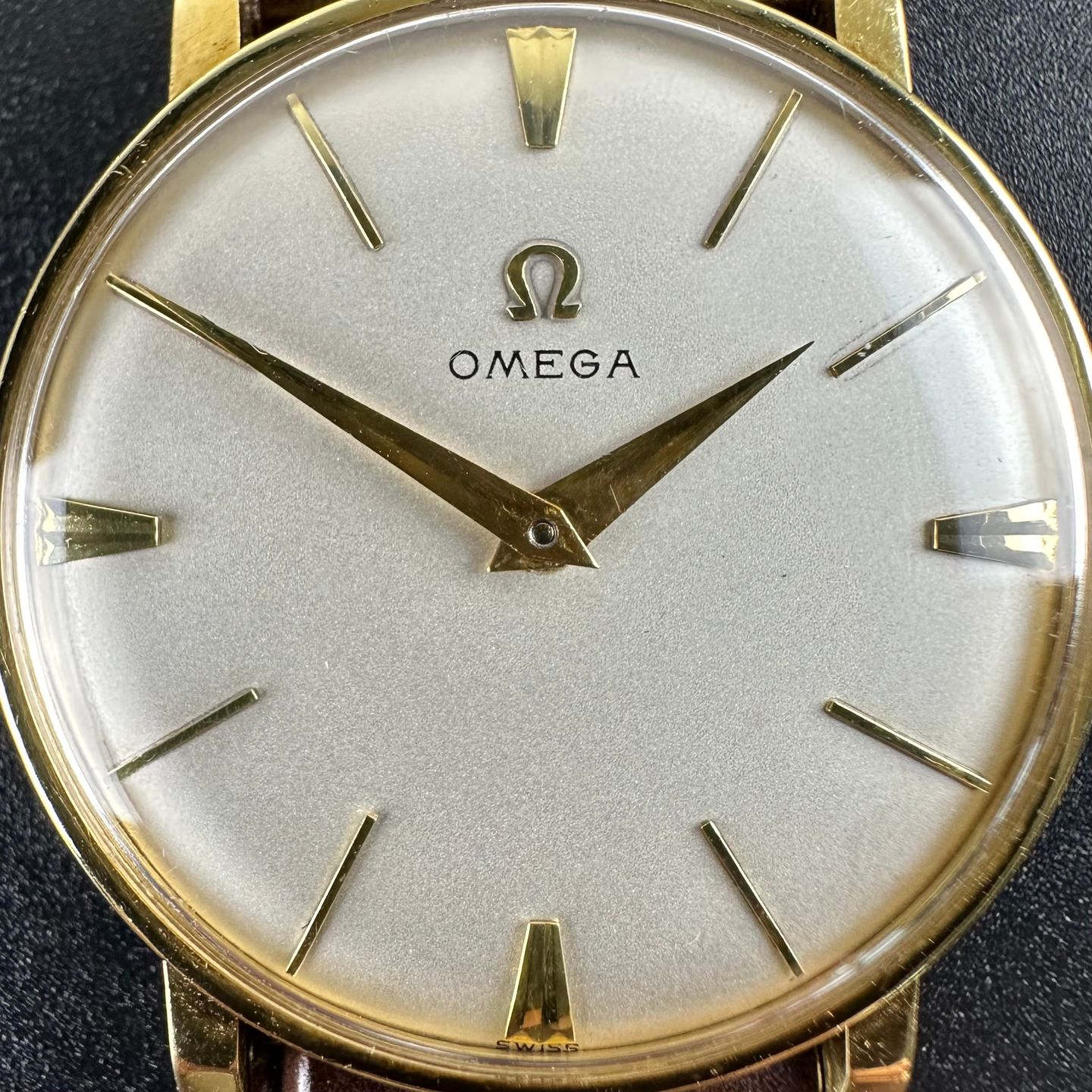 Omega Vintage 14372 (1956) - White dial 32 mm Yellow Gold case (8/8)