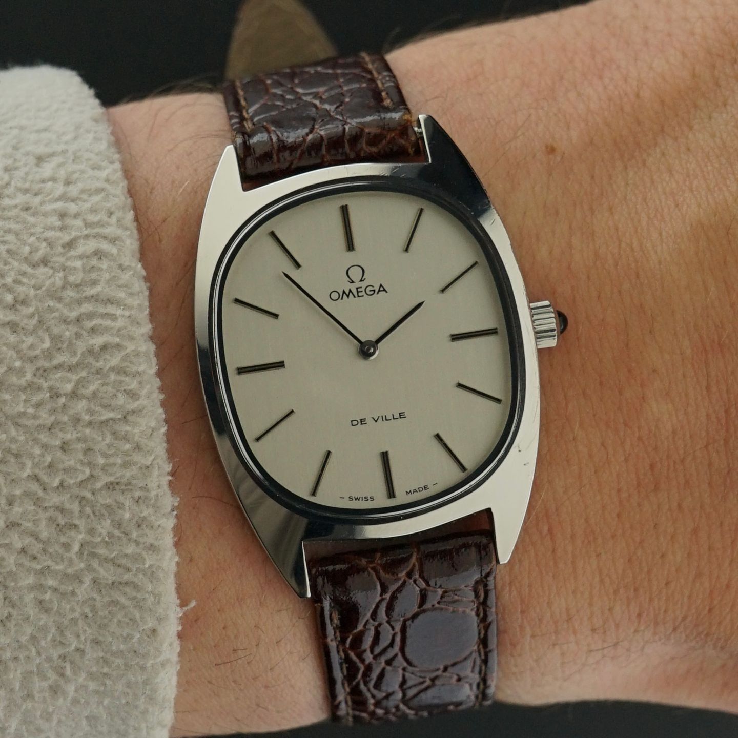 Omega De Ville 111.0131 - (2/8)