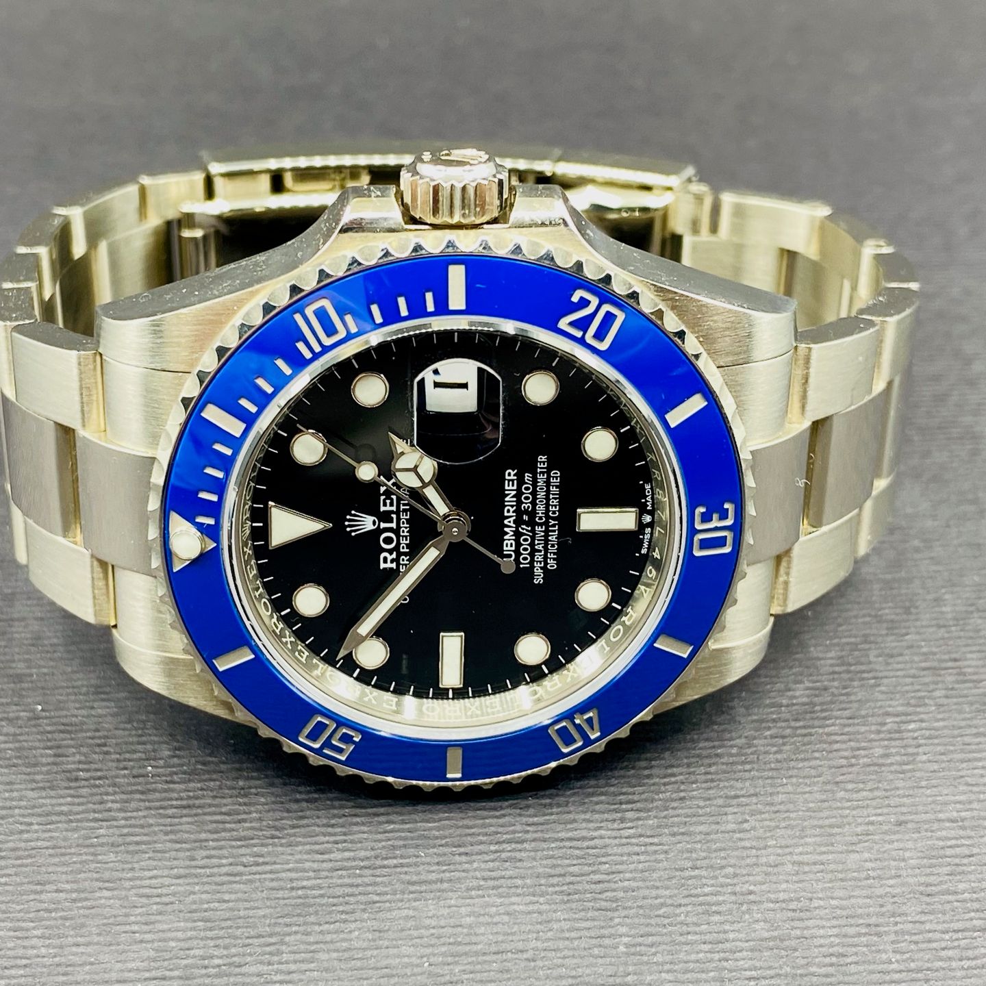 Rolex Submariner Date 126619LB - (2/6)