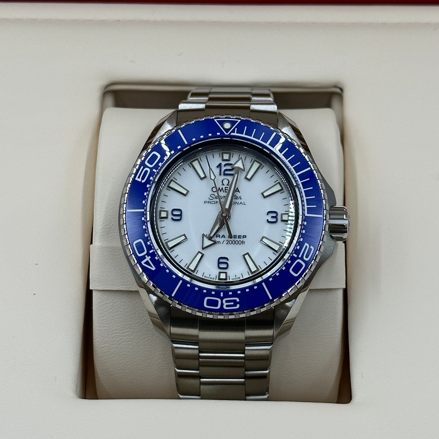 Omega Seamaster Ultra Deep 6000M 215.30.46.21.04.001 - (3/8)