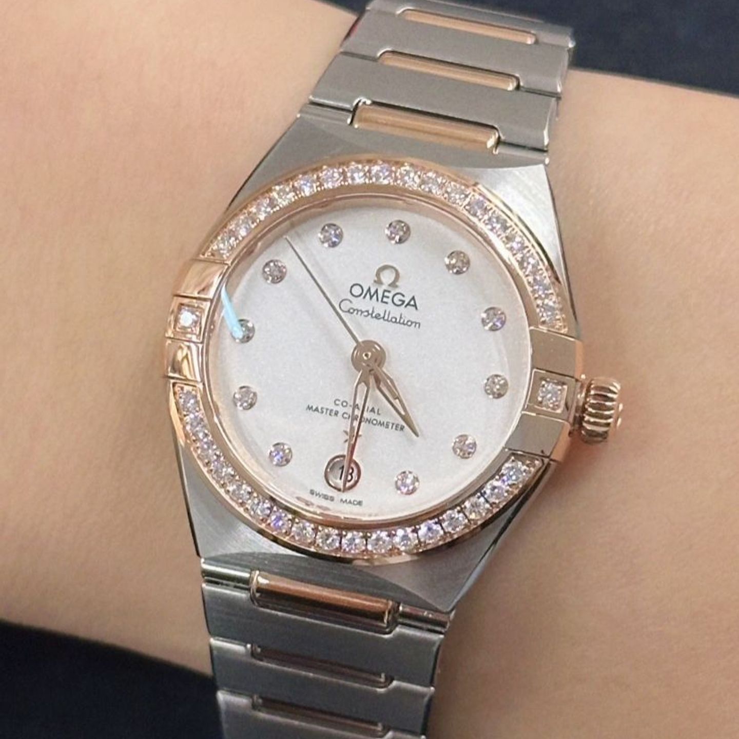 Omega Constellation 131.25.39.20.52.001 - (2/2)