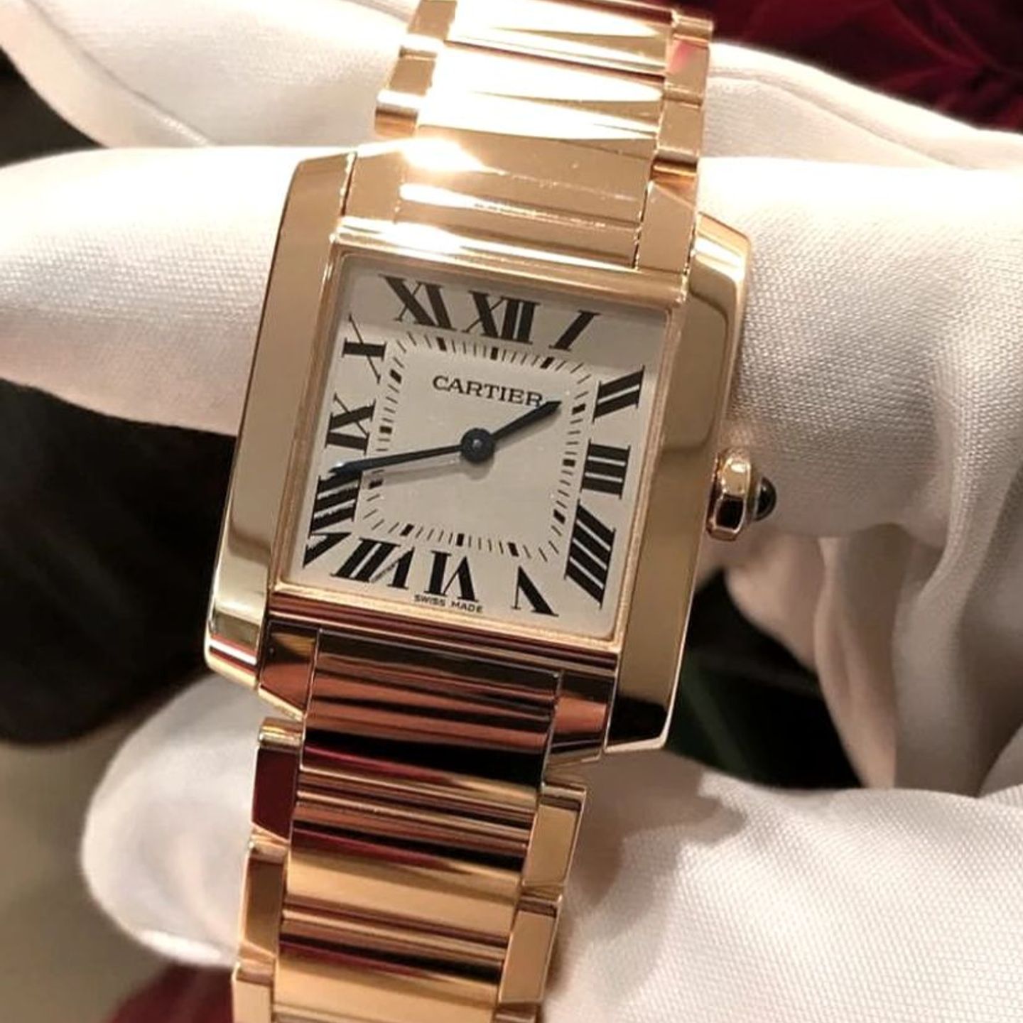 Cartier Tank Française WGTA0345 (2025) - Gold dial 27 mm Yellow Gold case (1/3)