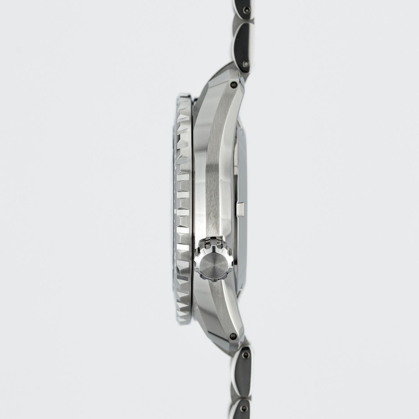 Seiko Prospex SLA079J1 (2024) - Zwart wijzerplaat 43mm Staal (4/8)