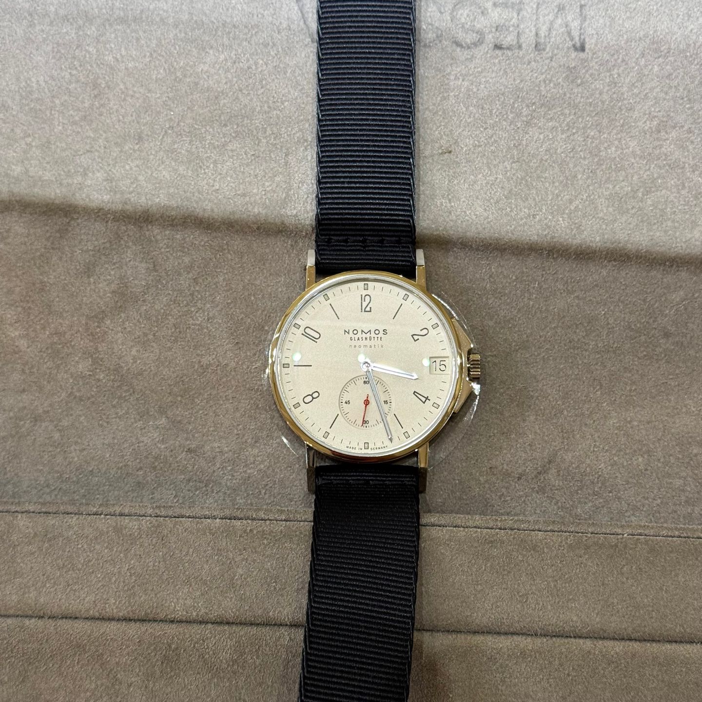 NOMOS Ahoi Neomatik 525 - (3/3)