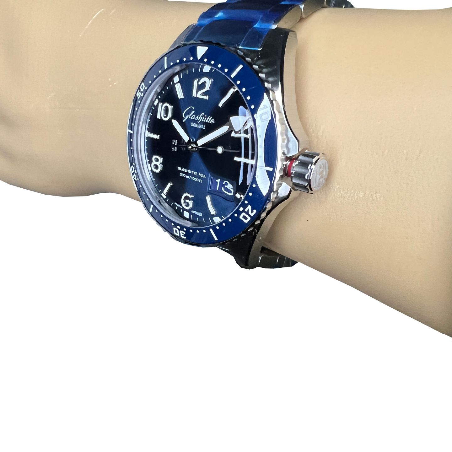 Glashütte Original SeaQ Panorama Date 1-36-13-02-81-70 (2022) - Blue dial 43 mm Steel case (3/8)