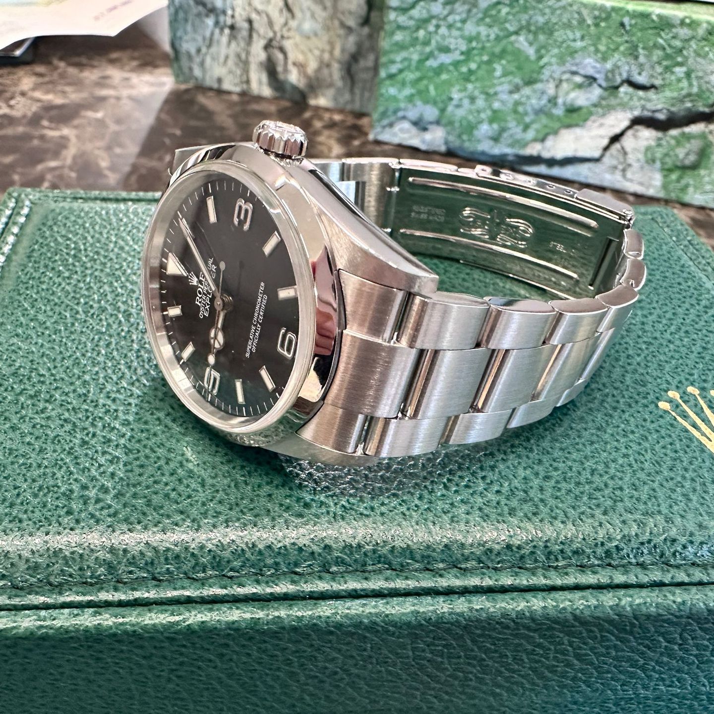 Rolex Explorer 114270 (Unknown (random serial)) - Black dial 36 mm Steel case (8/8)