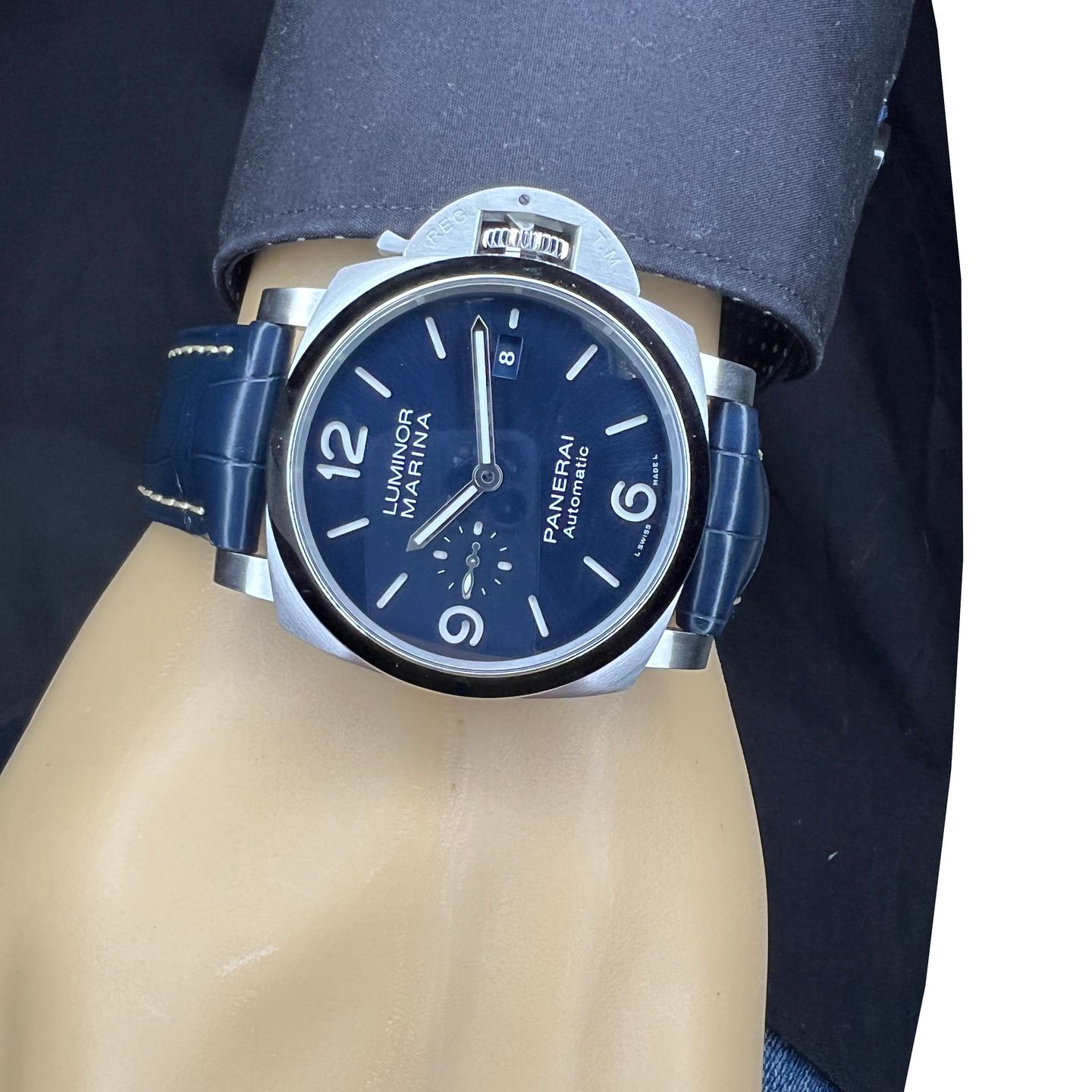 Panerai Luminor Marina PAM01313 (2024) - Blauw wijzerplaat 44mm Staal (2/8)