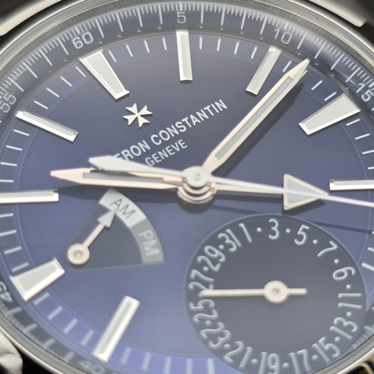 Vacheron Constantin Overseas 7920V/210A-B334 - (4/8)