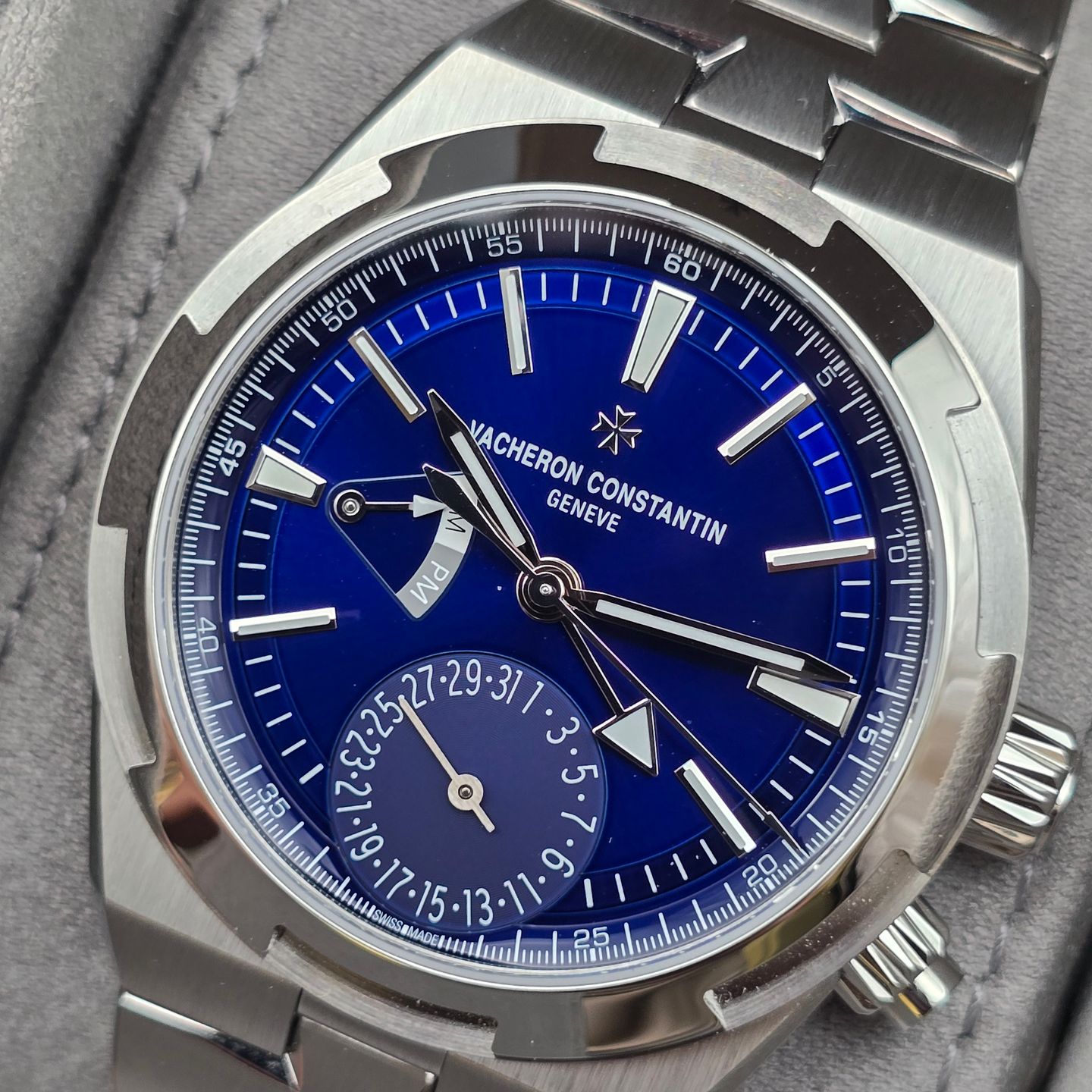 Vacheron Constantin Overseas 7920V/210A-B334 - (1/8)