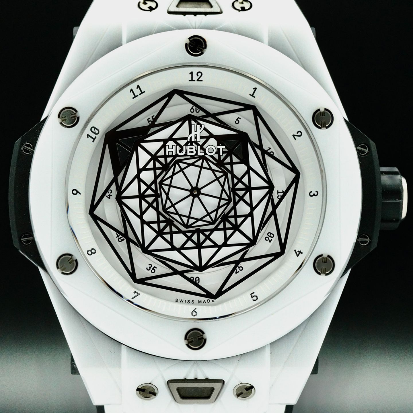 Hublot Big Bang Sang Bleu 415.HX.2027.VR.MXM19 (2025) - White dial 45 mm Ceramic case (1/1)