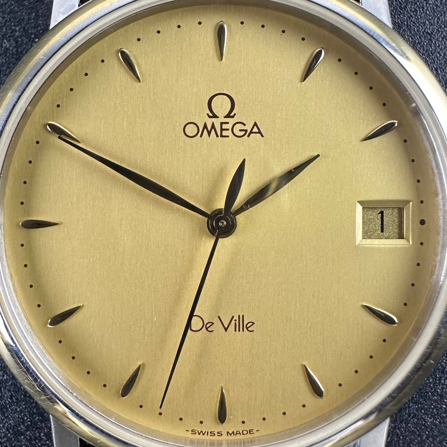 Omega De Ville 196.2432 (1998) - Gold dial 32 mm Steel case (8/8)