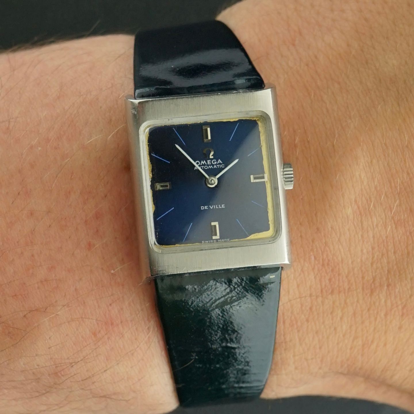 Omega De Ville 551.047 (1970) - Blue dial 23 mm Steel case (2/8)