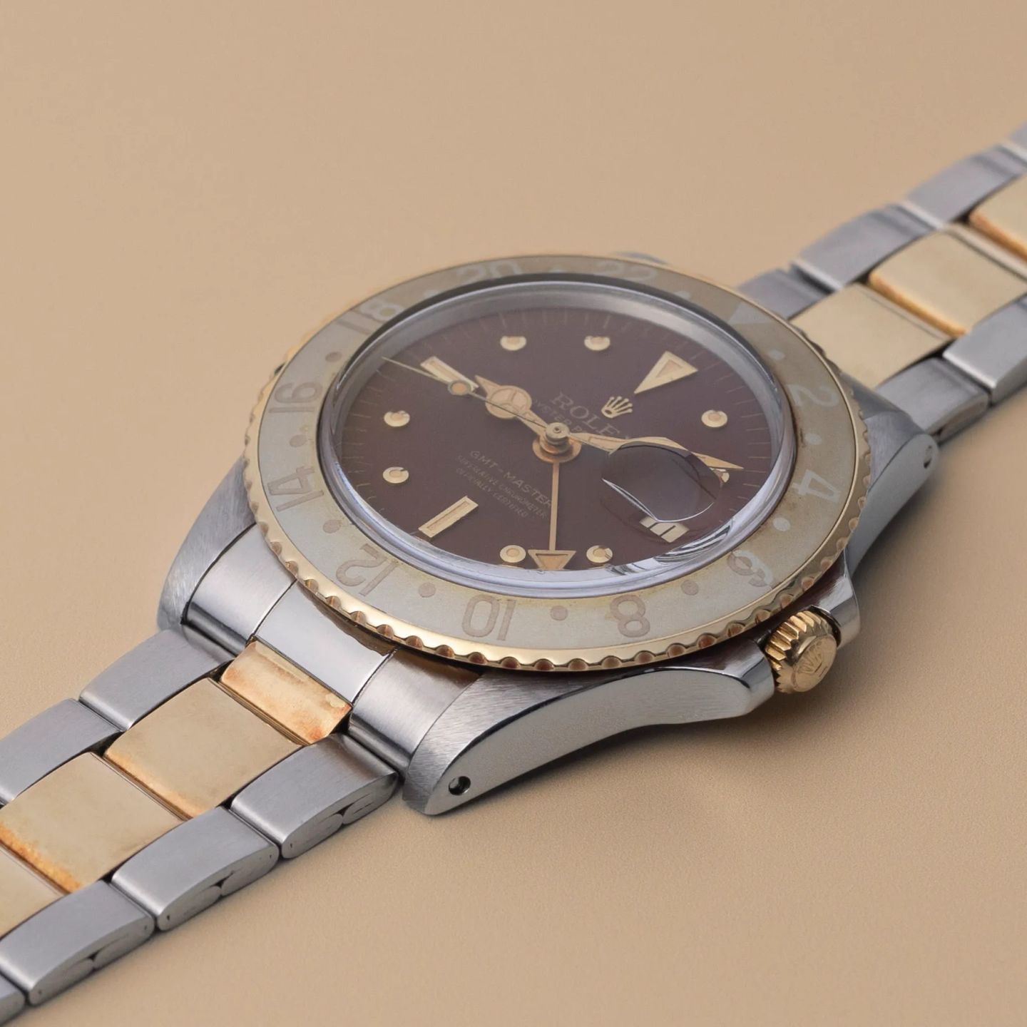 Rolex GMT-Master 16753 (1991) - Brown dial 40 mm Gold/Steel case (3/4)