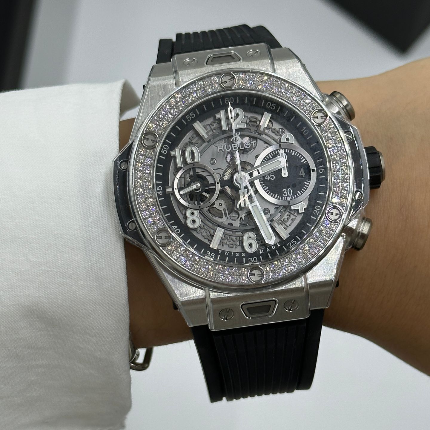 Hublot Big Bang Unico 421.NX.1170.RX.1104 (2023) - Transparent dial 44 mm Titanium case (6/8)